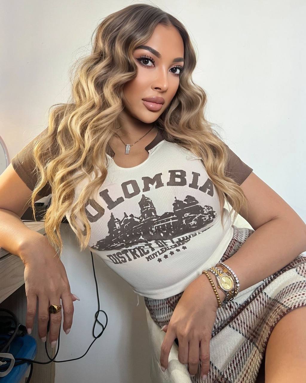 photo_2025-10-31_15-28-43