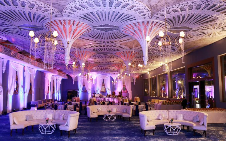 Dubai private escort