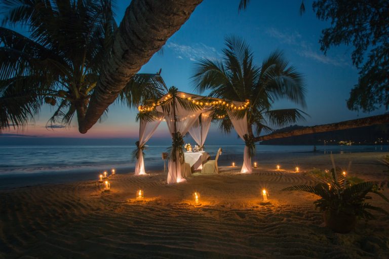 Dubai date night with an elite escort